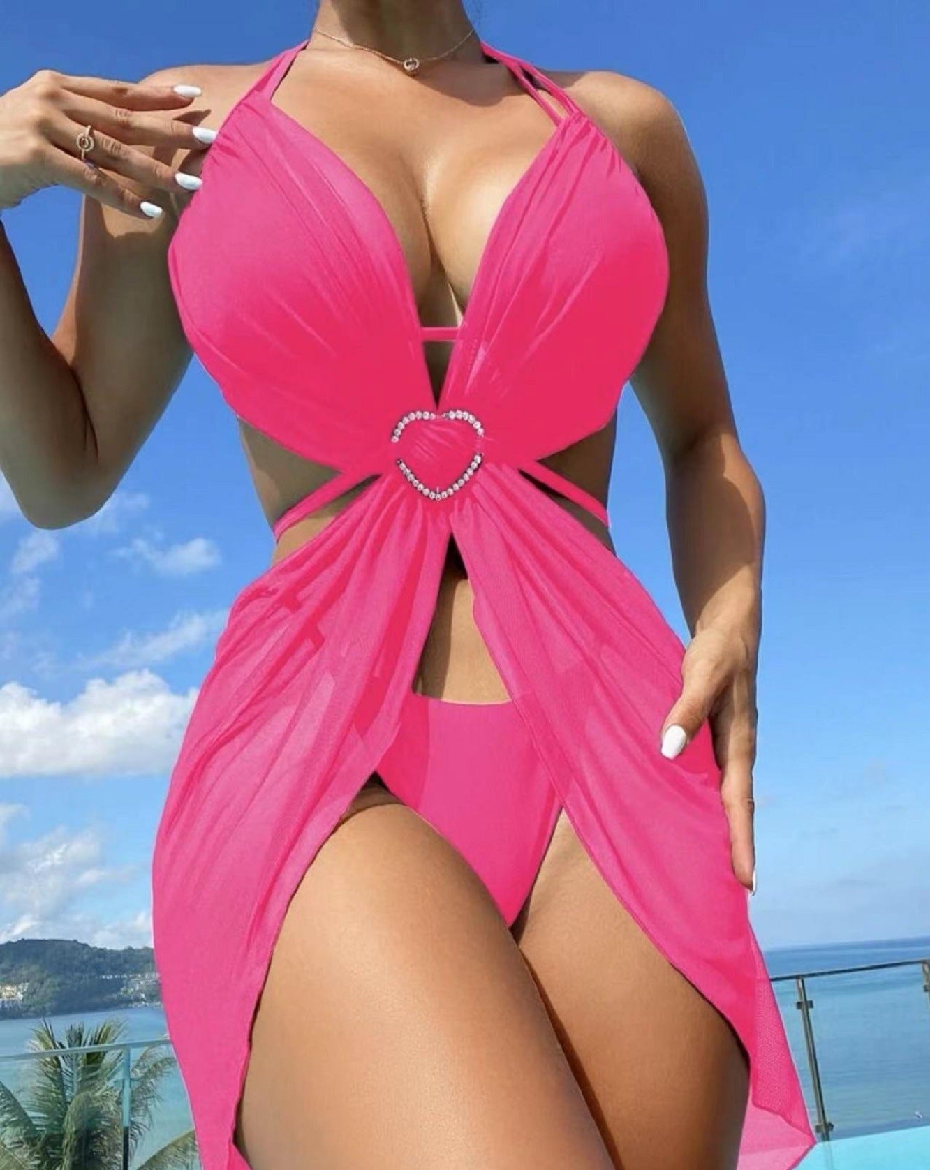 Stylish Three-Piece Swimsuit - Versatile and Comfortable Beachwear