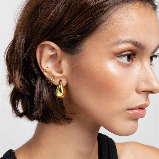 Smooth Like a Water Earrings - Gold